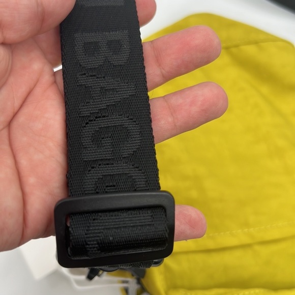 Baggu Sport Crossbody - Sour - Picture 2 of 8
